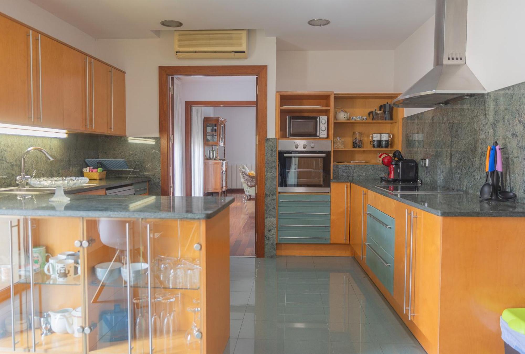 Mazi Apartments Colon فيك المظهر الخارجي الصورة